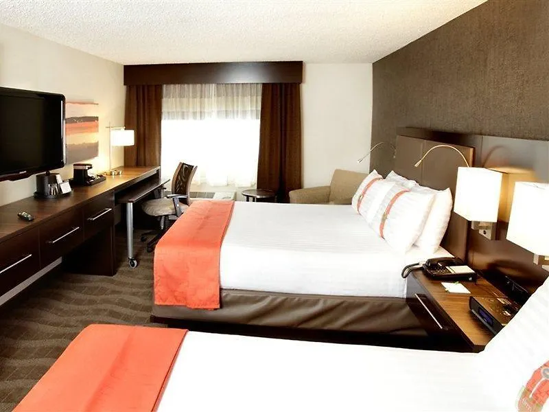 Hampton Inn Newark Airport
